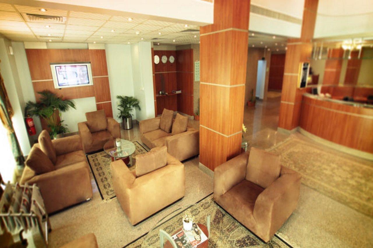 City Inn Al Seef ドーハ エクステリア 写真