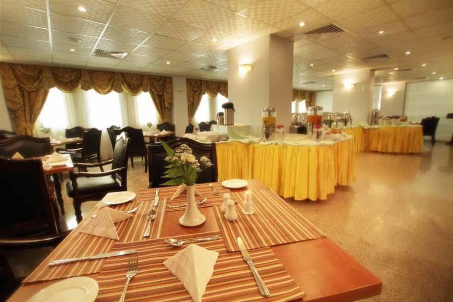 City Inn Al Seef ドーハ エクステリア 写真